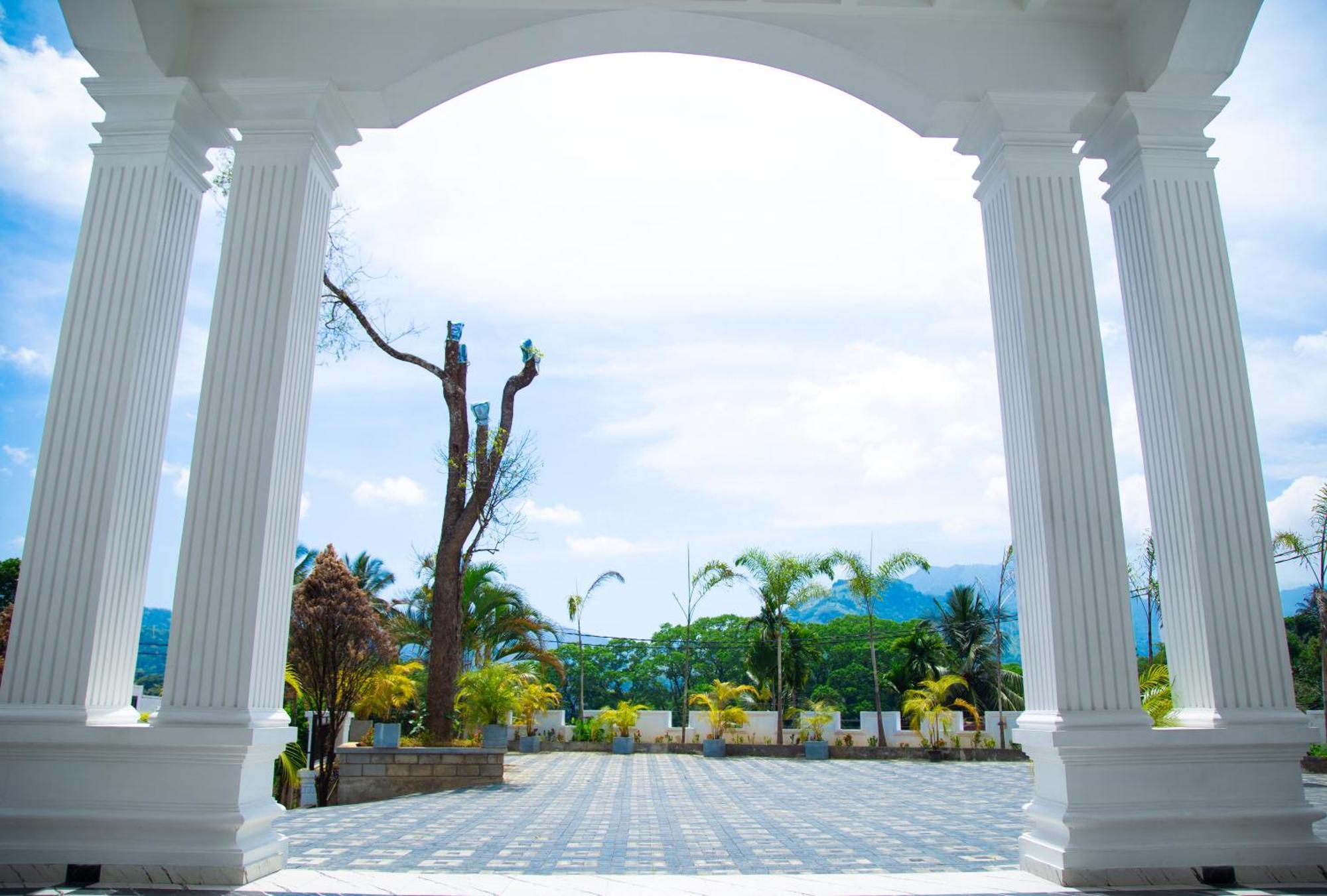 Crown Regency- Badulla Exterior foto